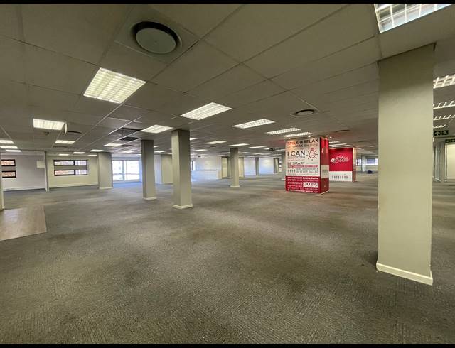 1,502M² OFFICE TO LET IN SANDTON CENTRAL